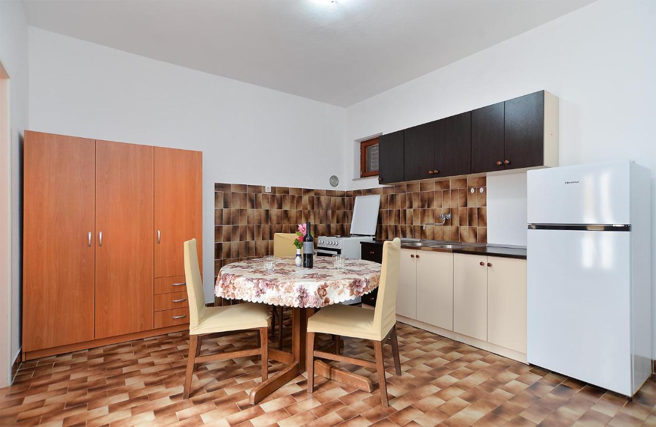 Apartments Fazana 407 Bagian luar foto