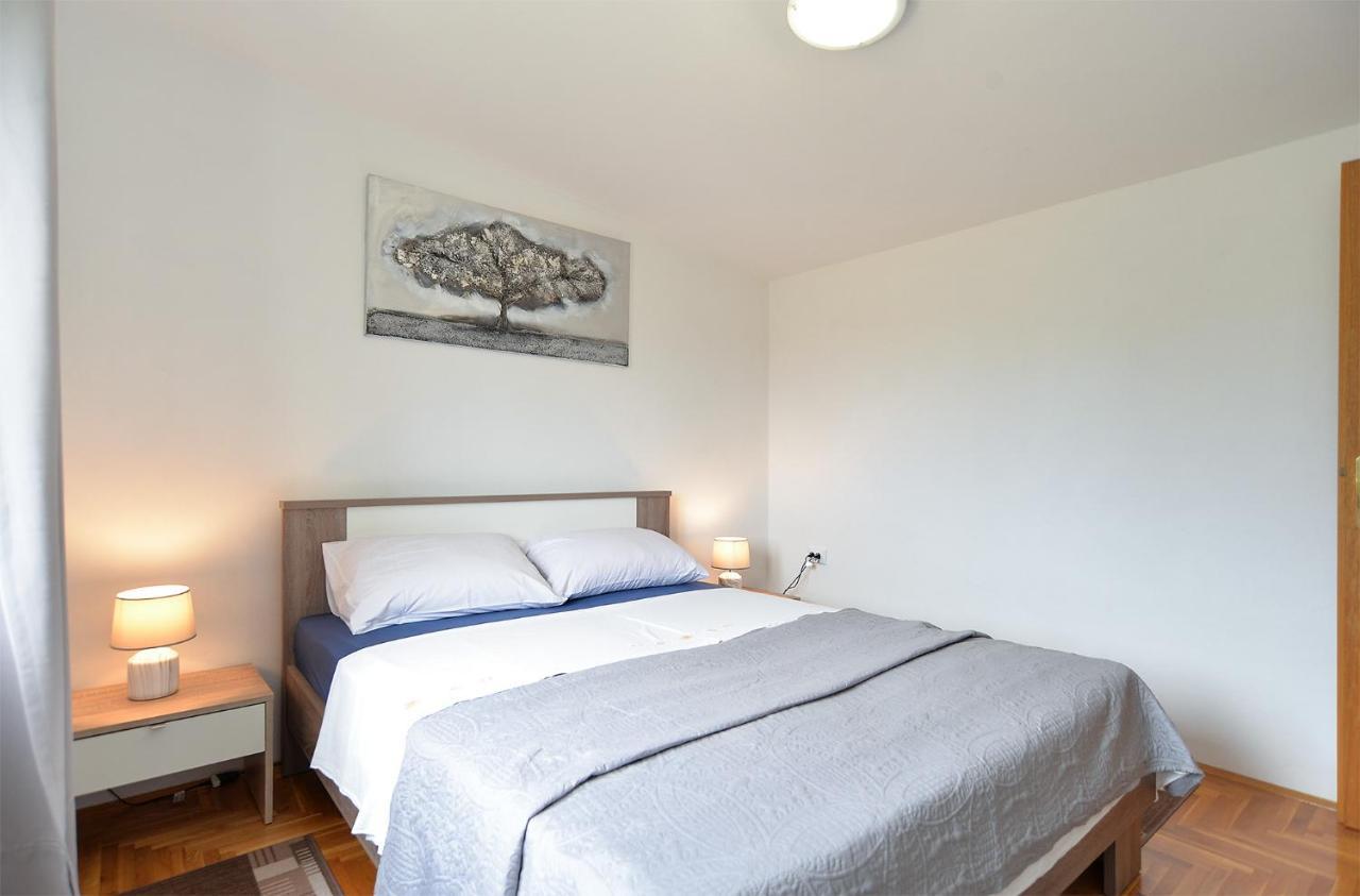 Apartments Fazana 407 Bagian luar foto
